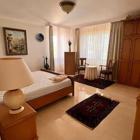 Villa Goldcity Luxury 3+1 With Pool Free Aquapark