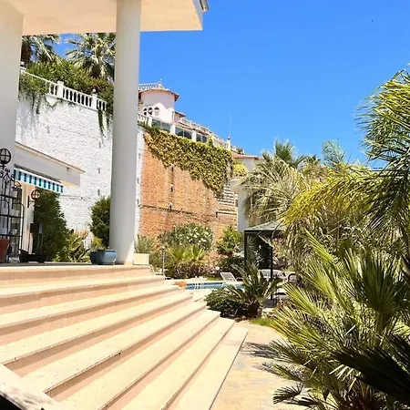 Goldcity Luxury 3+1 With Pool Free Aquapark Villa